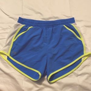UNDER ARMOUR SMALL BLUE SHORTS